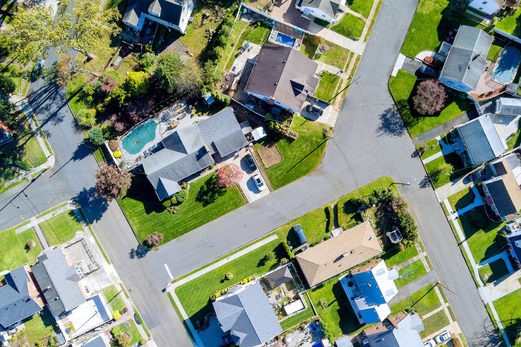 An American small town in New Jersey district with sleeping residential houses comfortable living environment